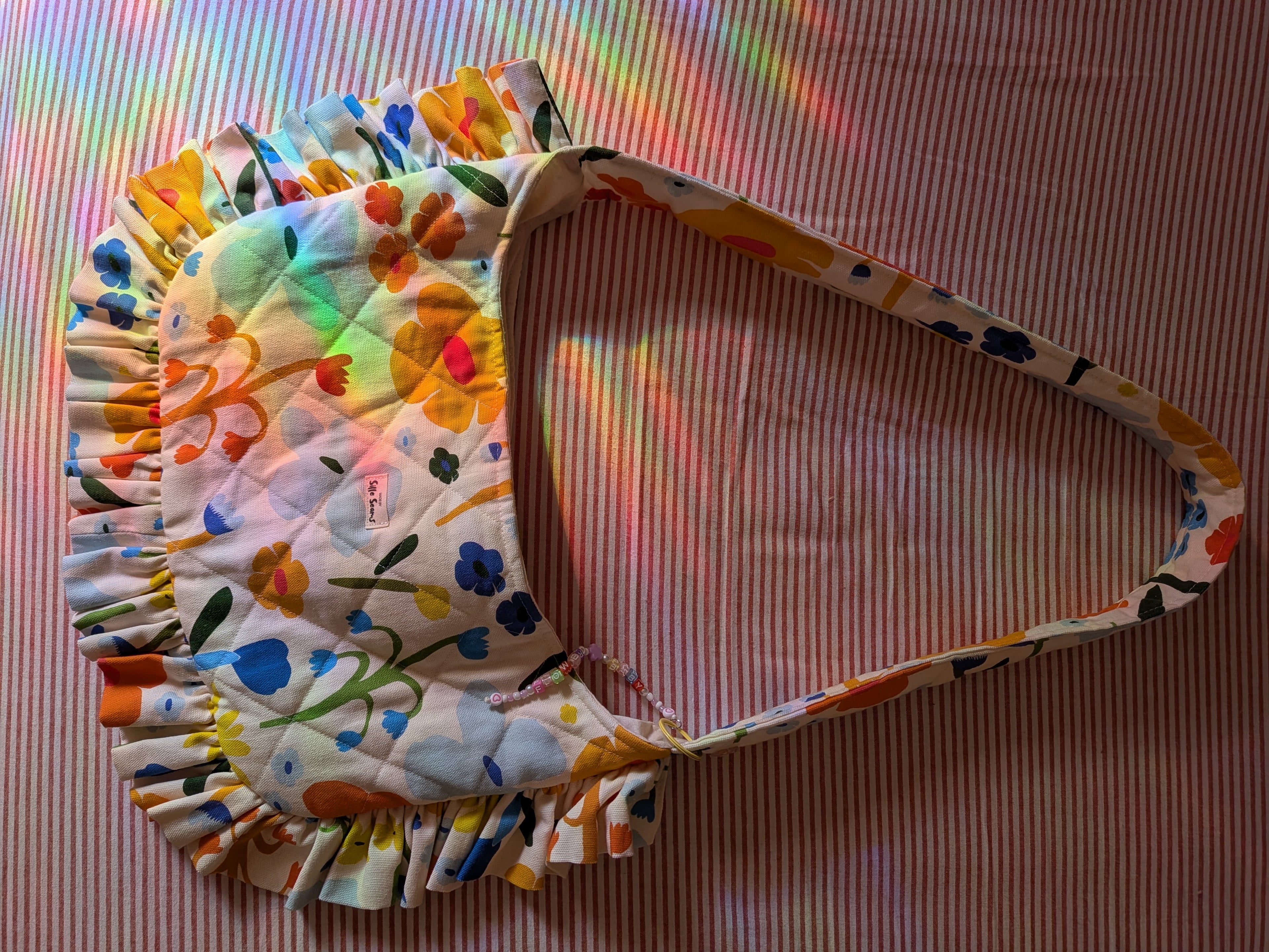 Floral Ruffle Shoulderbag