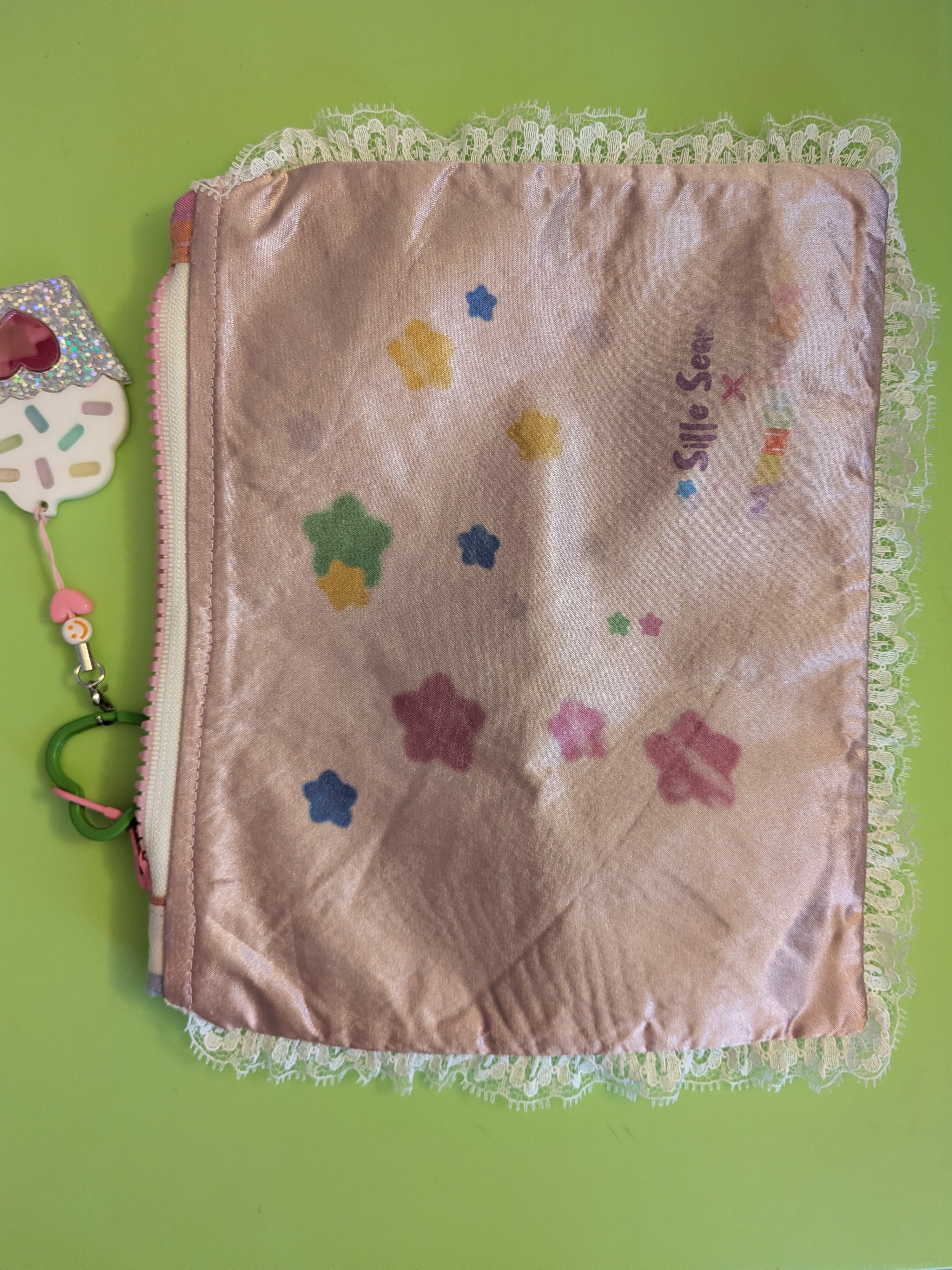 Beary Cute coin purse x Munchimart design